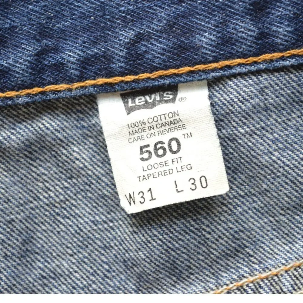 Vintage 90s 560 Levis Cut Off Denim Jean Shorts Size 31
